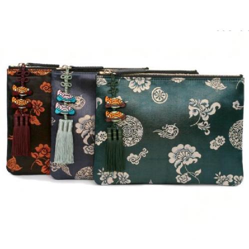 CLUTCH BAG WITH TRADITIONAL PATTERN AND NORIGAE COMBINATION 1